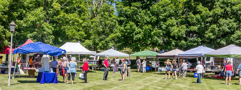 farmers' market