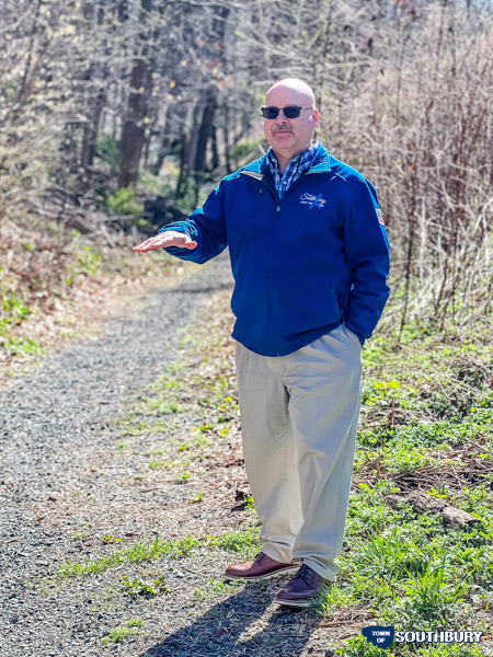 meeting at larkin state park trail