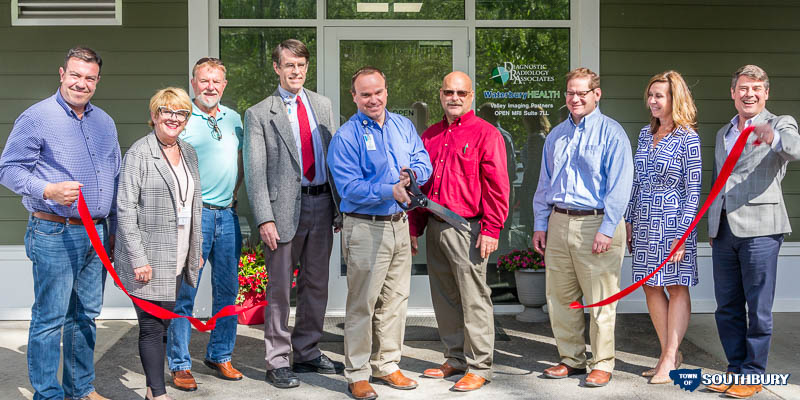 Open MRI ribbon cutting