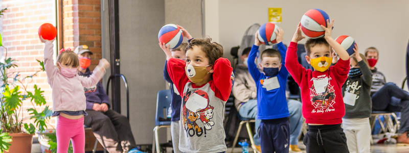 kids playing basketball